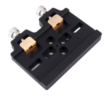 DSP-DSD - D-Series Dovetail Clamp With 2 Brass clamps and 2 Locking Screws